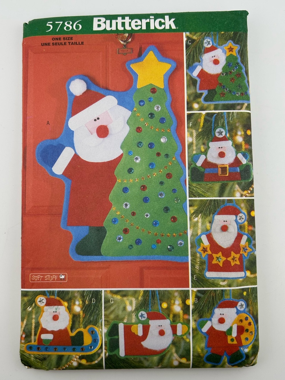 🪡 Butterick Little Santa Ornaments & Door Decoration Sewing Pattern 5786